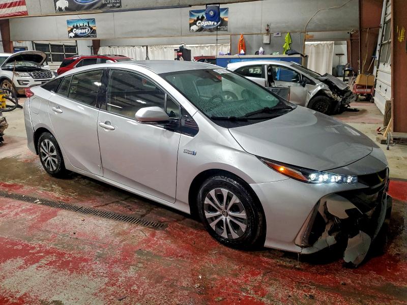 Photo 4 from auction – 2020 TOYOTA PRIUS PRIM with VIN JTDKARFP7L3161107