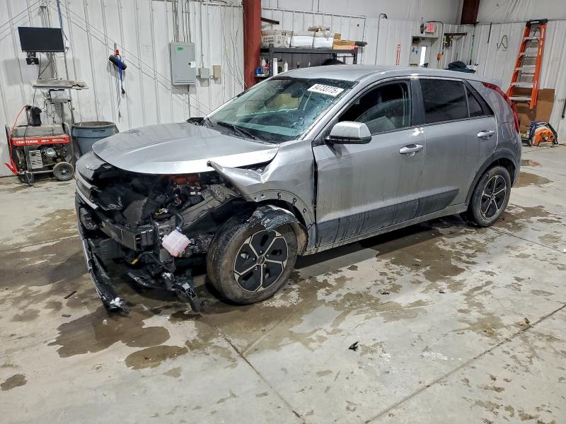 KIA NIRO 2023 with VIN KNDCP3LEXP5069955 - Photo from auction