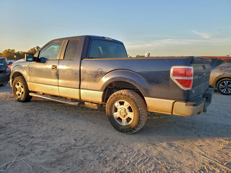 Photo 2 from auction – 2011 FORD F150 SUPER with VIN 1FTFX1CT1BFC72140