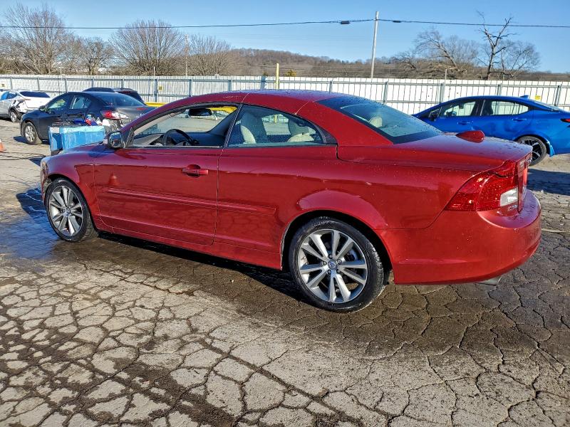 Photo 2 from auction – 2012 VOLVO C70 T5 with VIN YV1672MC9CJ127909