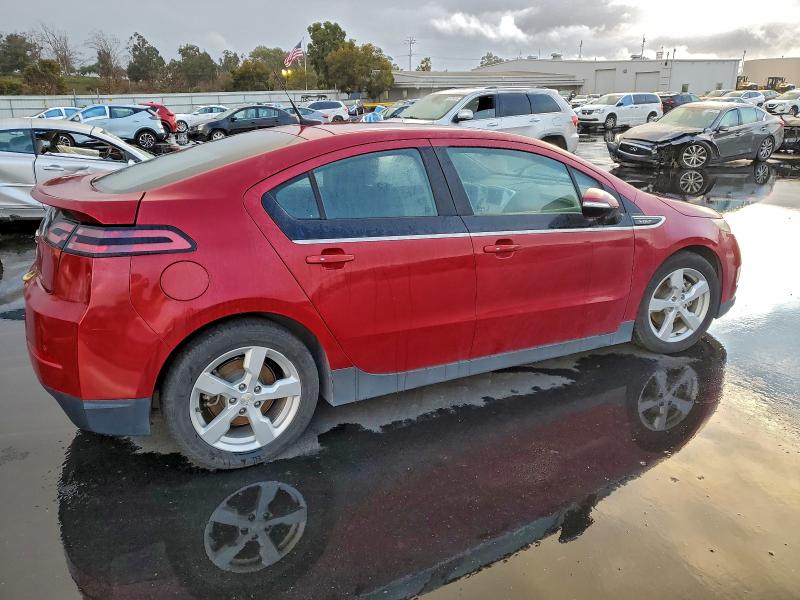 Photo 3 from auction – 2014 CHEVROLET VOLT with VIN 1G1RH6E40EU151573