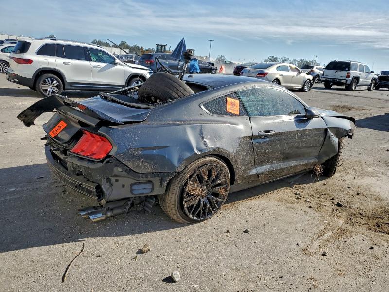 Photo 3 from auction – 2019 FORD MUSTANG GT with VIN 1FA6P8CF2K5166990