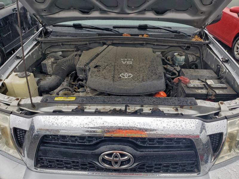 Photo 11 from auction – 2011 TOYOTA TACOMA DOU with VIN 3TMLU4ENXBM075110