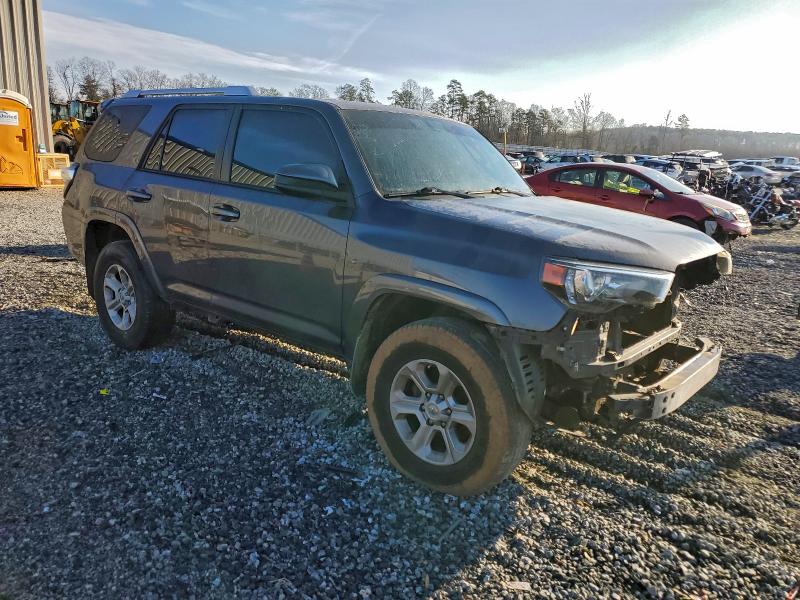 Photo 4 from auction – 2014 TOYOTA 4RUNNER SR with VIN JTEZU5JR1E5079531