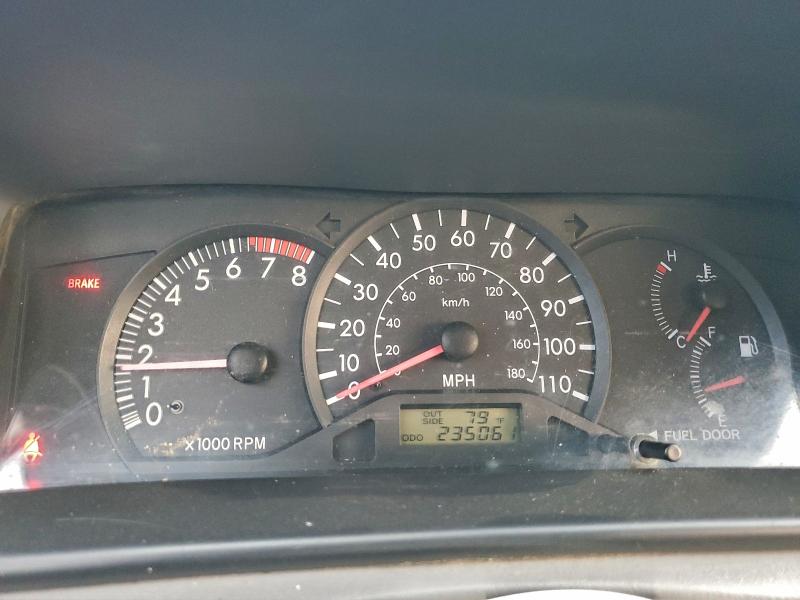 Photo 9 from auction – 2004 TOYOTA COROLLA CE with VIN JTDBR32E442044067