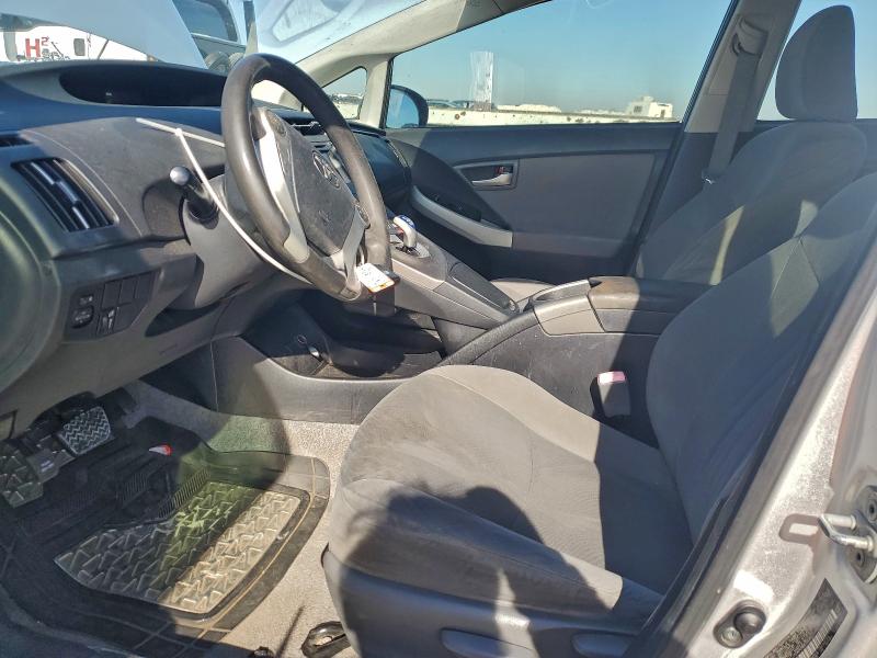 Photo 7 from auction – 2013 TOYOTA PRIUS with VIN JTDKN3DU2D5556635