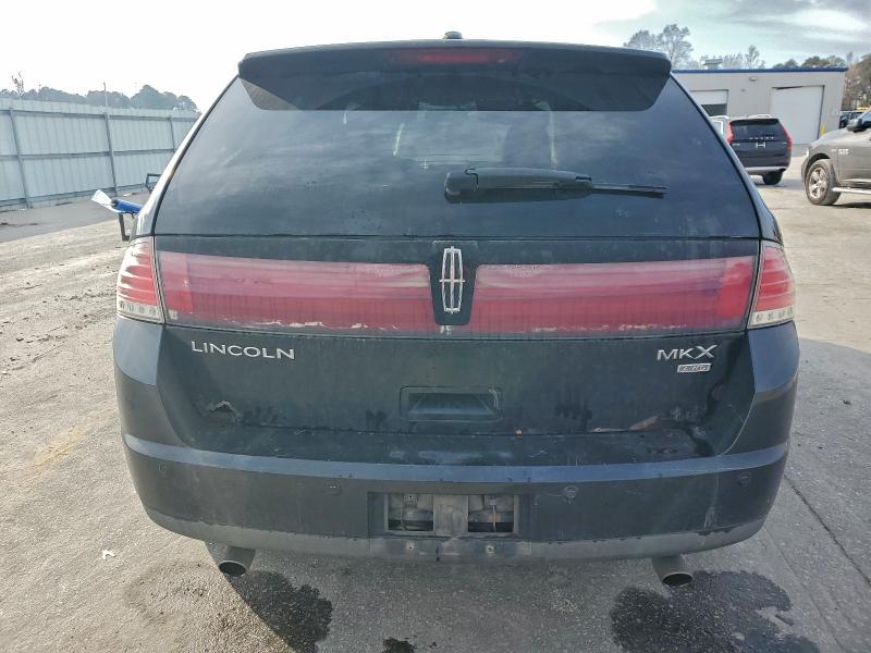 Photo 6 from auction – 2007 LINCOLN MKX with VIN 2LMDU88C67BJ27590