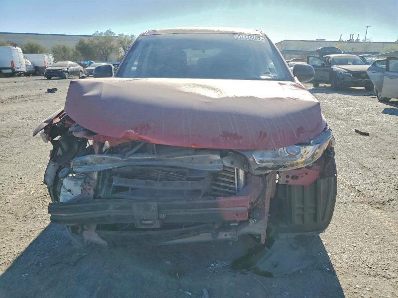 Photo 5 from auction – 2019 MITSUBISHI OUTLANDER with VIN JA4AD2A30KZ009075