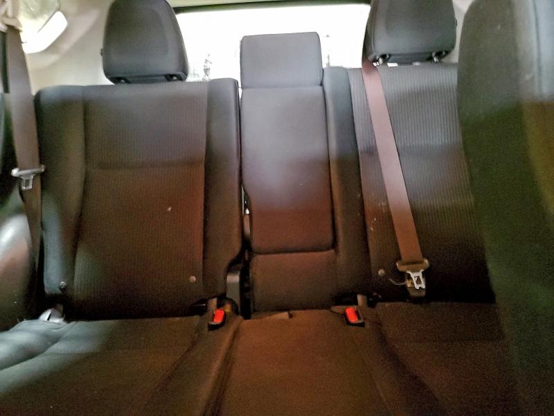 Photo 10 from auction – 2018 TOYOTA RAV4 LE with VIN JTMBFREV9JJ245682