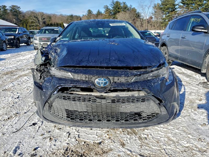 Photo 5 from auction – 2021 TOYOTA COROLLA LE with VIN JTDEAMDE6MJ029325