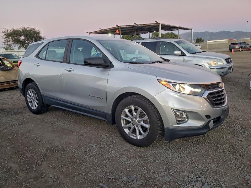 Photo 4 from auction – 2020 CHEVROLET EQUINOX LS with VIN 3GNAXHEVXLS550667