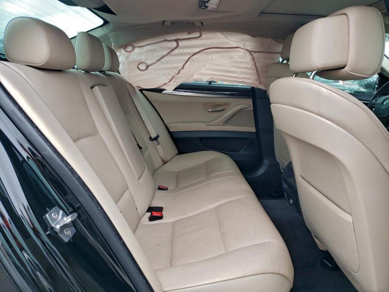 Photo 10 from auction – 2011 BMW 528 I with VIN WBAFR1C59BC673364