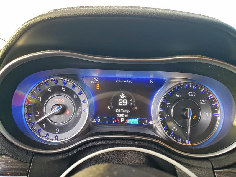 Photo 9 from auction – 2017 CHRYSLER 300 LIMITE with VIN 2C3CCARG6HH597368