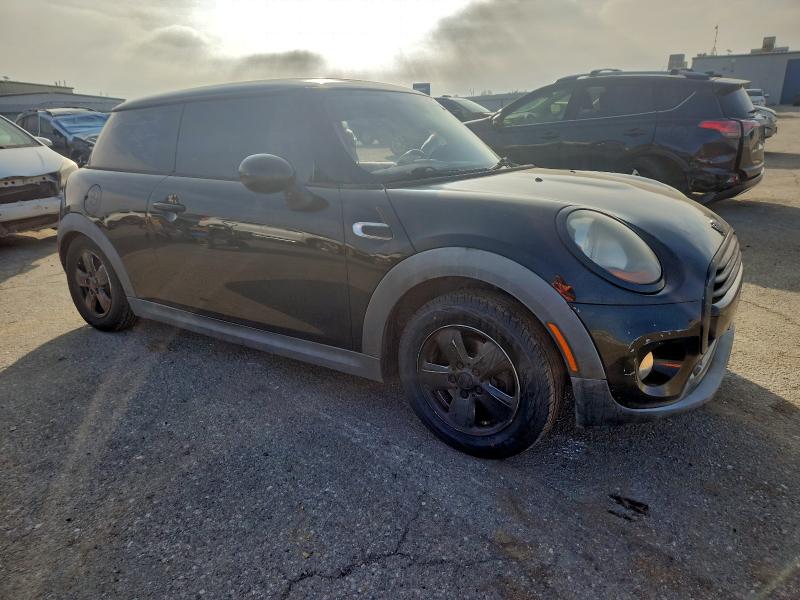 Photo 4 from auction – 2014 MINI COOPER with VIN WMWXM5C50ET934461
