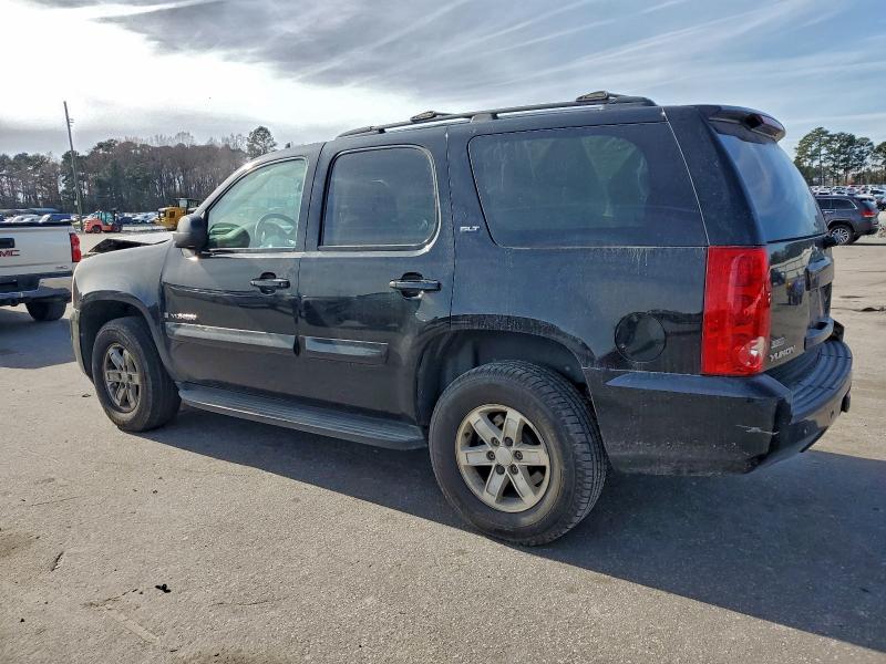 Photo 2 from auction – 2008 GMC YUKON with VIN 1GKFK13058R240131