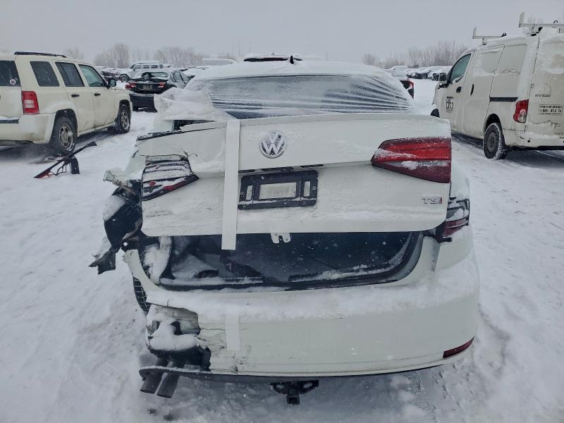 Photo 6 from auction – 2017 VOLKSWAGEN JETTA SE with VIN 3VWDB7AJ0HM340038