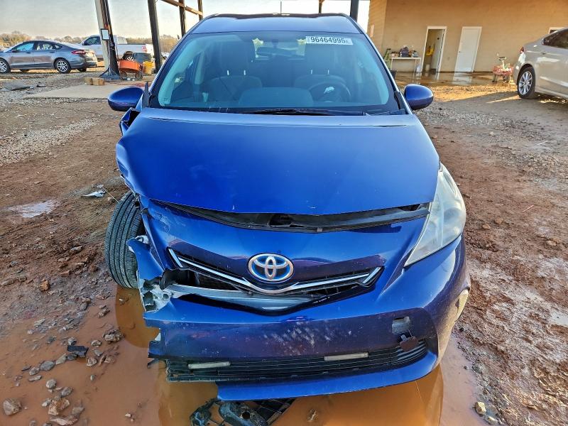 Photo 5 from auction – 2013 TOYOTA PRIUS V with VIN JTDZN3EUXD3235077