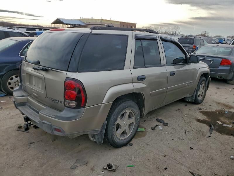 Photo 3 from auction – 2003 CHEVROLET TRAILBLAZE with VIN 1GNDT13S432269341