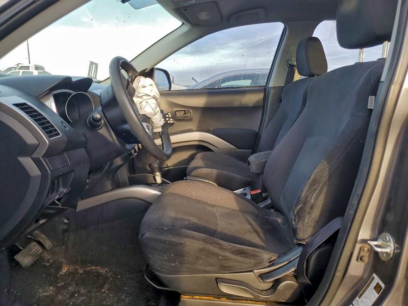 Photo 7 from auction – 2007 MITSUBISHI OUTLANDER with VIN JA4MS31X07U003163