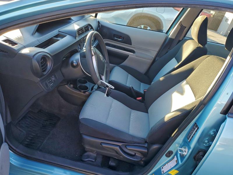 Photo 7 from auction – 2014 TOYOTA PRIUS C with VIN JTDKDTB37E1084874
