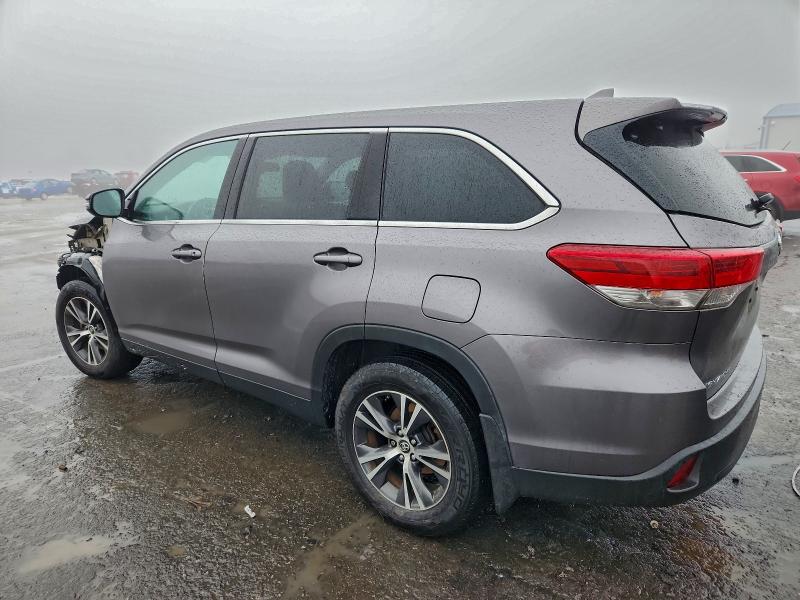 Photo 2 from auction – 2019 TOYOTA HIGHLANDER with VIN 5TDBZRFH7KS718046