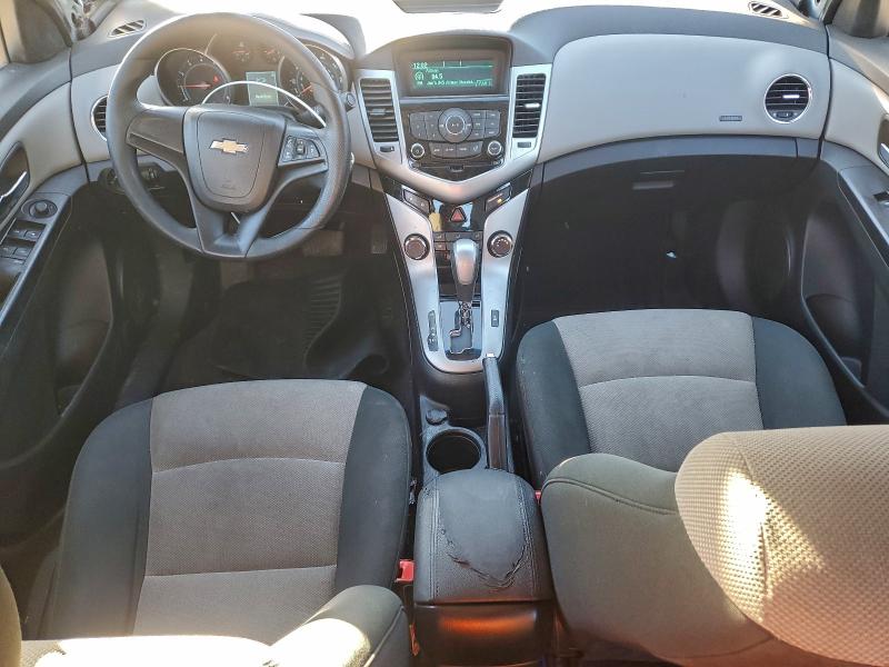 Photo 8 from auction – 2012 CHEVROLET CRUZE LS with VIN 1G1PC5SH5C7106695