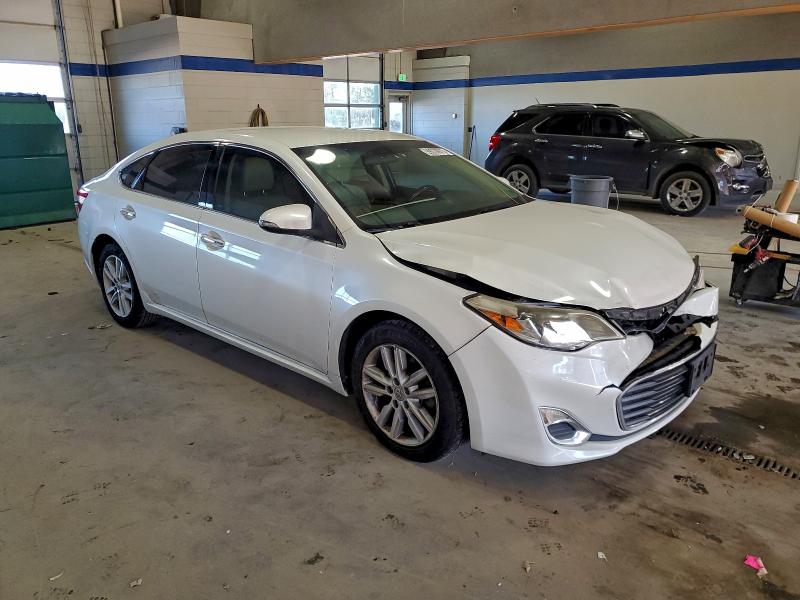 Photo 4 from auction – 2014 TOYOTA AVALON BAS with VIN 4T1BK1EB4EU081132