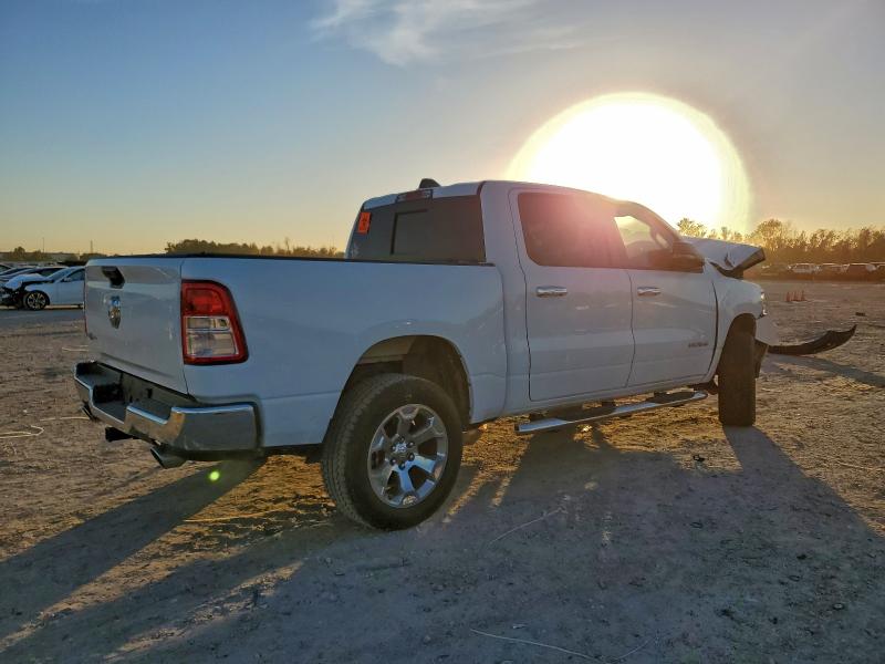 Foto 3 de la subasta – 2024 RAM 1500 BIG H con VIN 1C6RREFT7RN214602