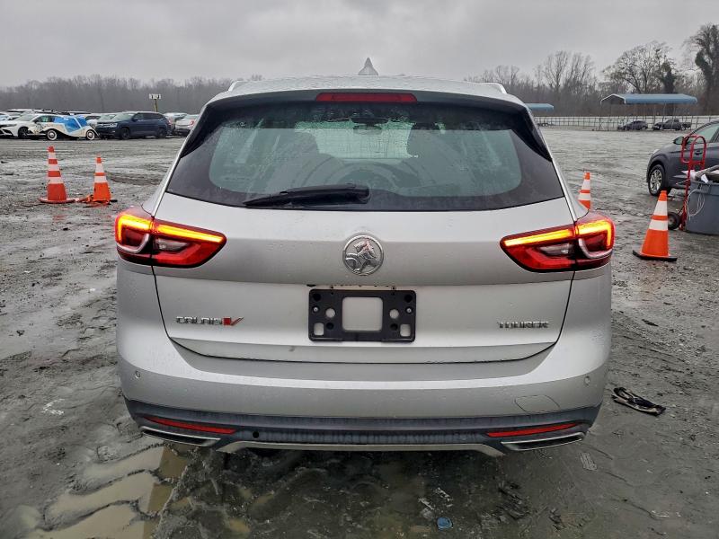 Photo 6 from auction – 2018 BUICK REGAL TOUR with VIN W04GU8SX0J1159909