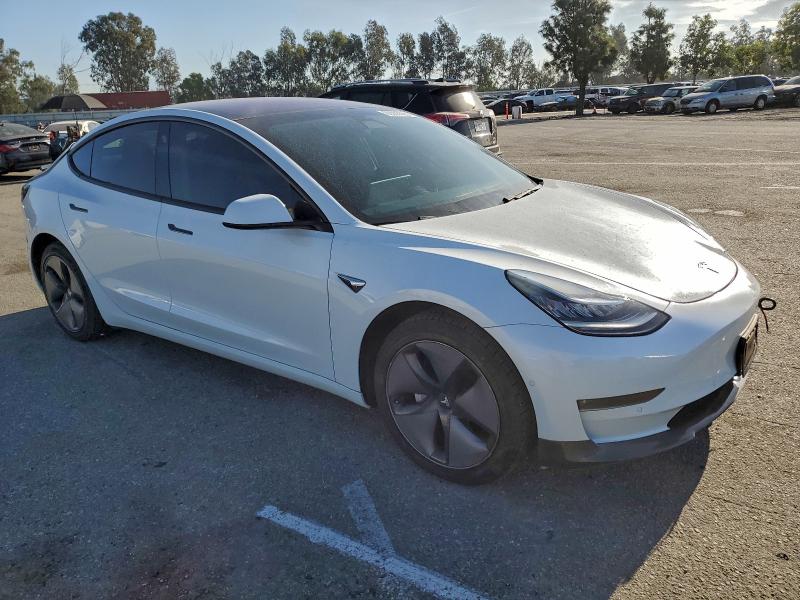Photo 4 from auction – 2018 TESLA MODEL 3 with VIN 5YJ3E1EA6JF044383