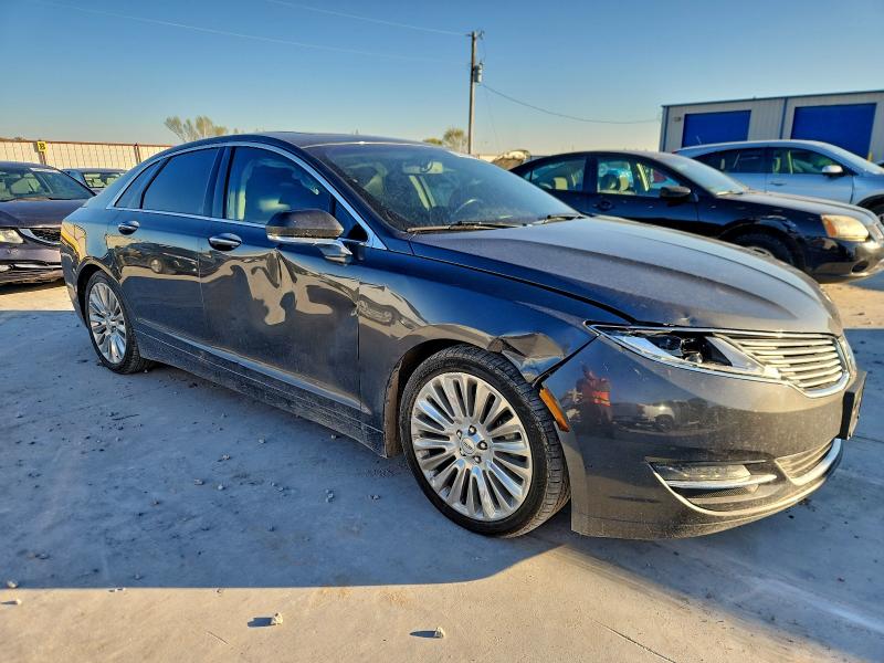Photo 4 from auction – 2016 LINCOLN MKZ with VIN 3LN6L2G93GR613043