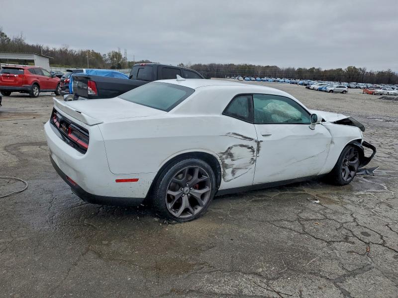 Photo 3 from auction – 2018 DODGE CHALLENGER with VIN 2C3CDZAG2JH258720