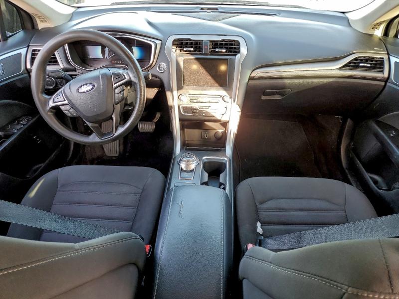 Photo 8 from auction – 2017 FORD FUSION SE with VIN 3FA6P0LU4HR325790