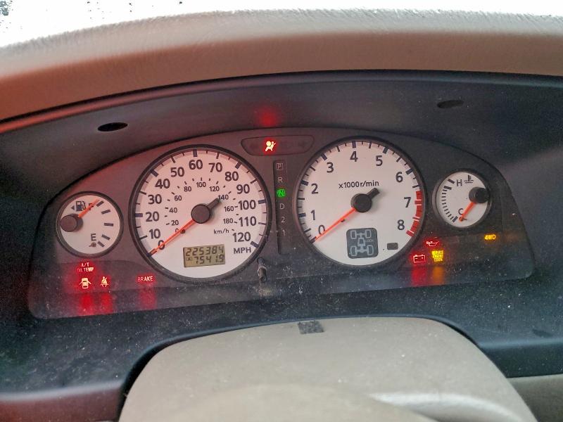 Photo 9 from auction – 2003 NISSAN PATHFINDER with VIN JN8DR09Y13W818049