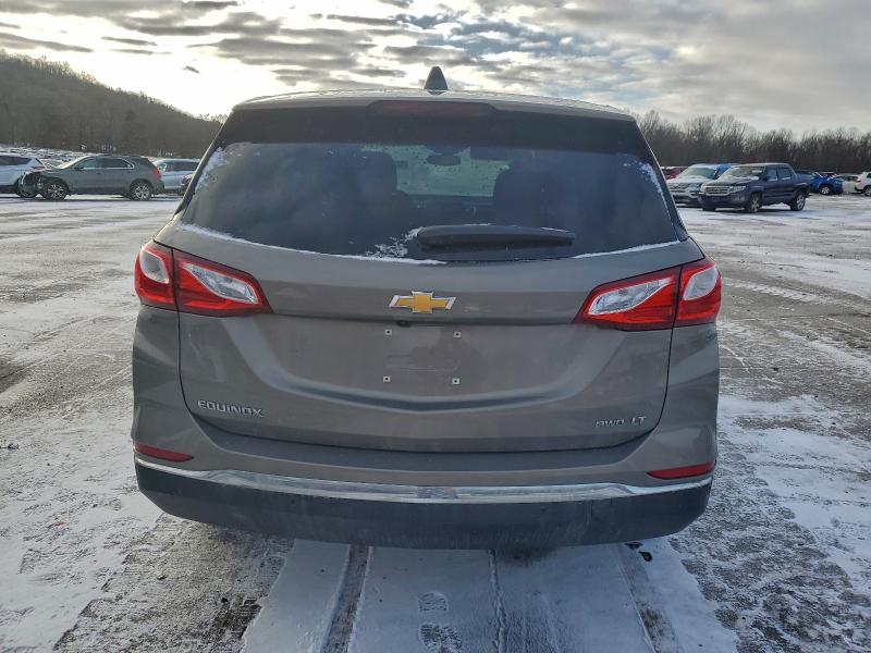 Photo 6 from auction – 2018 CHEVROLET EQUINOX LT with VIN 3GNAXSEV8JS597366