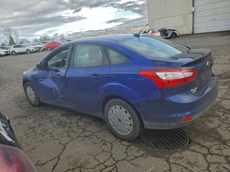 Photo 2 from auction – 2012 FORD FOCUS SE with VIN 1FAHP3F20CL348043
