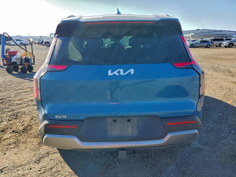 Photo 6 from auction – 2024 KIA EV9 WIND with VIN KNDAFFS52R6019447