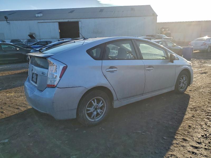 Photo 3 from auction – 2010 TOYOTA PRIUS with VIN JTDKN3DU3A0024321