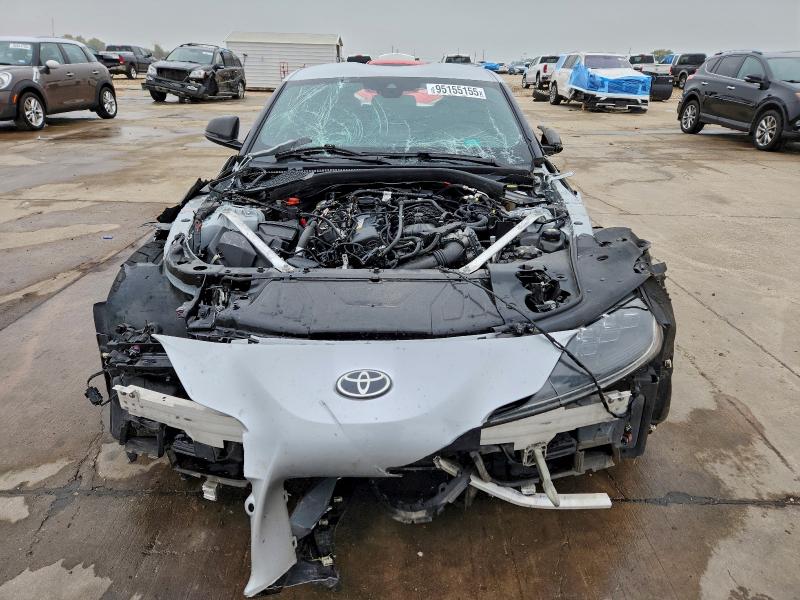 Photo 5 from auction – 2021 TOYOTA SUPRA BASE with VIN WZ1DB0C01MW040745