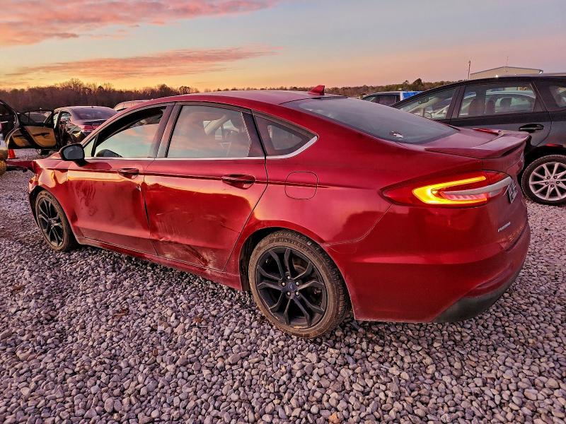 Photo 2 from auction – 2019 FORD FUSION SE with VIN 3FA6P0HD4KR246779