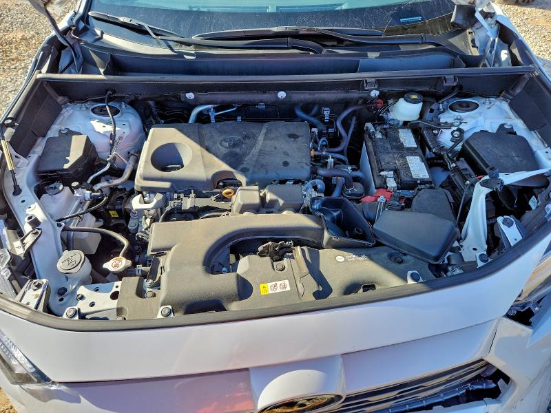Photo 12 from auction – 2024 TOYOTA RAV4 LIMIT with VIN 2T3Y1RFV9RW333510