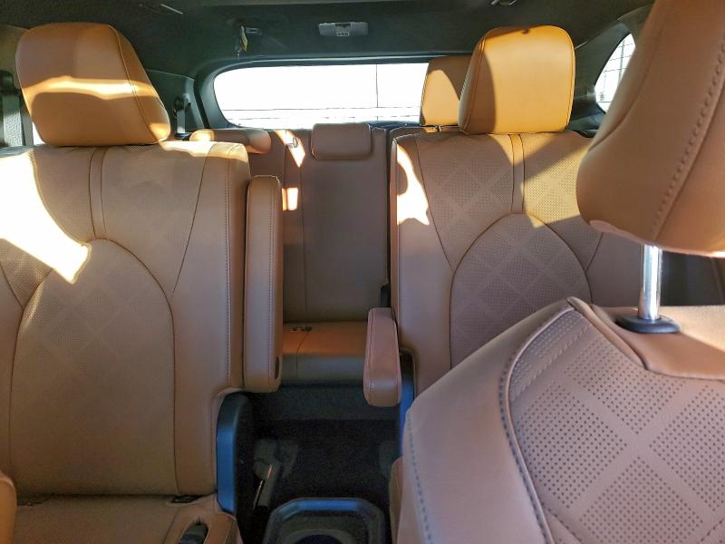 Photo 10 from auction – 2023 TOYOTA HIGHLANDER with VIN 5TDEBRCH5PS128702