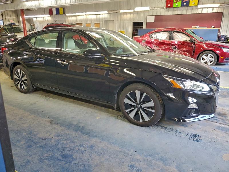 Photo 4 from auction – 2019 NISSAN ALTIMA SL with VIN 1N4BL4EW5KC259532