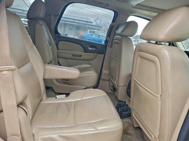 Photo 11 from auction – 2013 CHEVROLET TAHOE with VIN 1GNSKCE08DR292938
