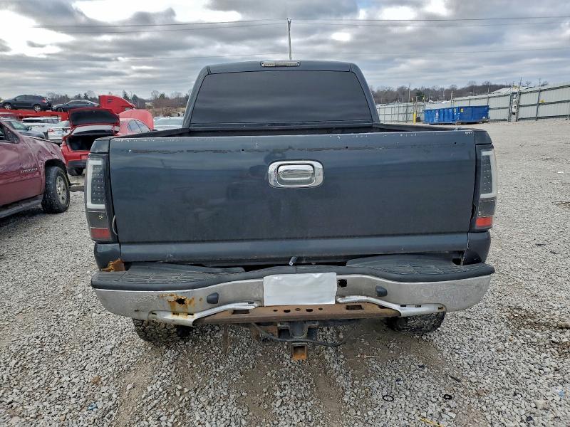 Photo 6 from auction – 2004 CHEVROLET SILVERADO with VIN 1GCHK23U74F147247