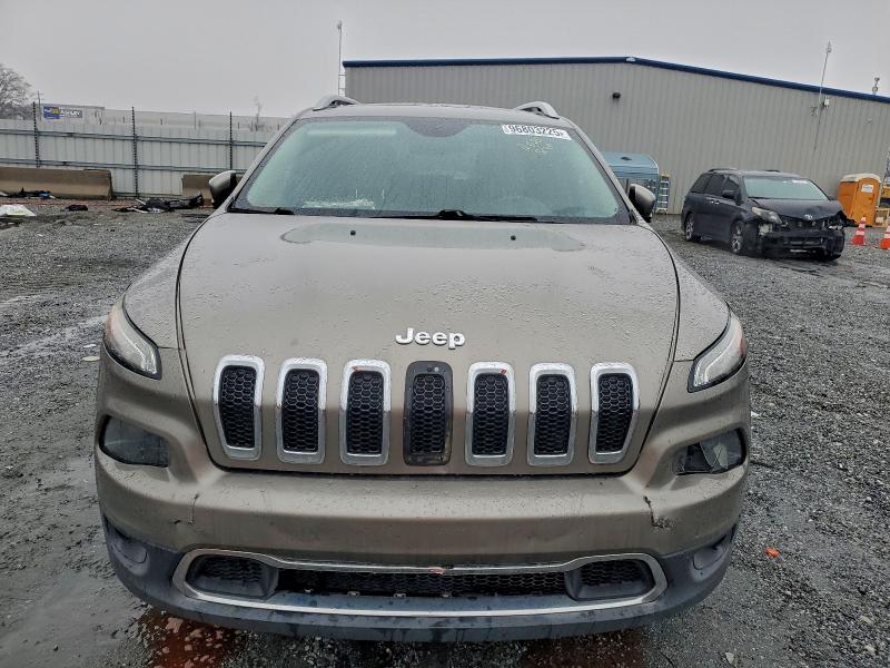 Photo 5 from auction – 2017 JEEP CHEROKEE L with VIN 1C4PJLDS0HW574454