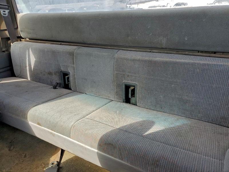 Photo 10 from auction – 1997 FORD F250 with VIN 1FTHX26H5VEA47963