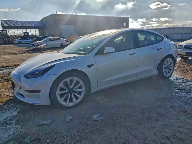 TESLA MODEL 3 2022 with VIN 5YJ3E1EA7NF143879 - Photo from auction