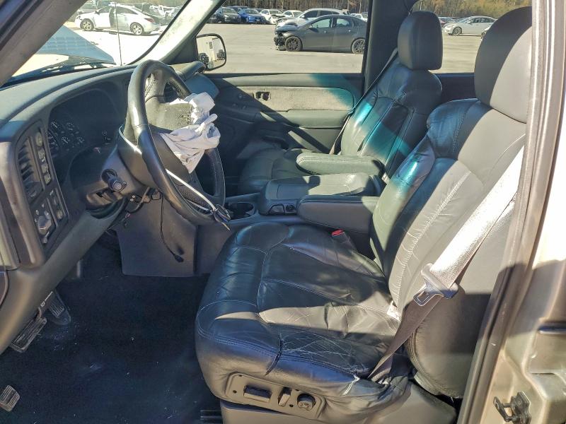 Photo 7 from auction – 2002 CHEVROLET SILVERADO with VIN 1GCGK13U22F201847