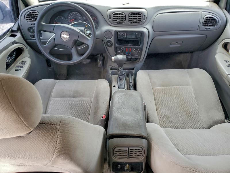 Photo 8 from auction – 2008 CHEVROLET TRAILBLAZE with VIN 1GNDS13S682104501